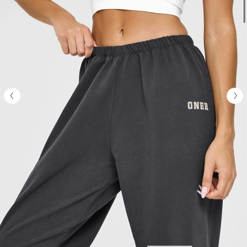 ONER Black Sweatpants